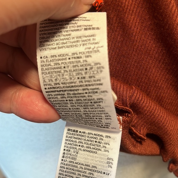 NWT Gap ribbed henley tank - Picture 5 of 6